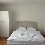 Big House * Bihać